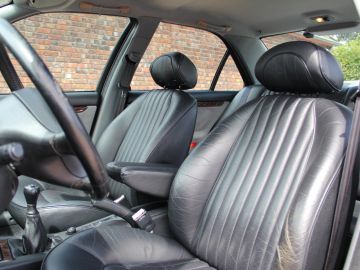 Peugeot 406
